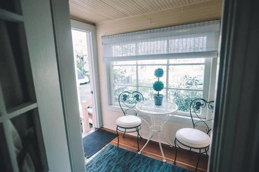 Camellia Inn Healdsburg Bagian luar foto