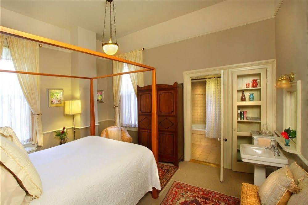 Camellia Inn Healdsburg Bagian luar foto